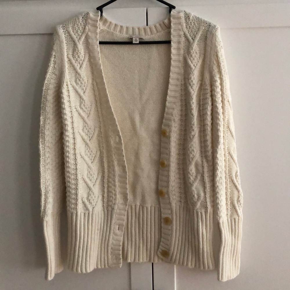 Cable Knit Gap sweater